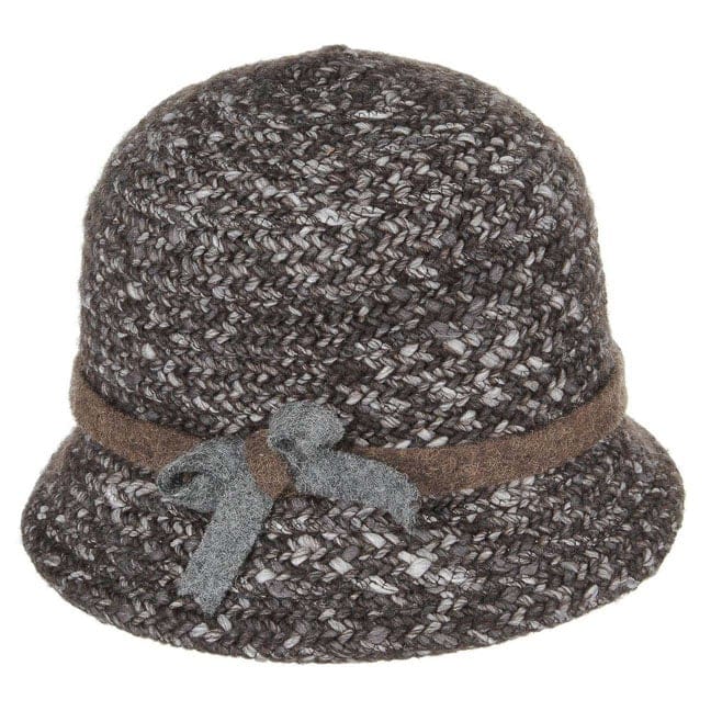 Leonora Strickhut Lierys