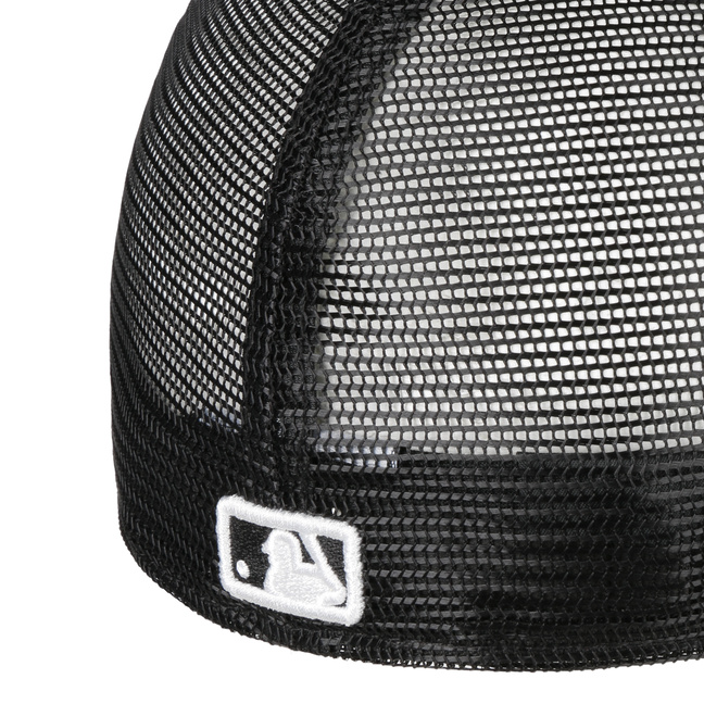 Black mesh fitted hat online