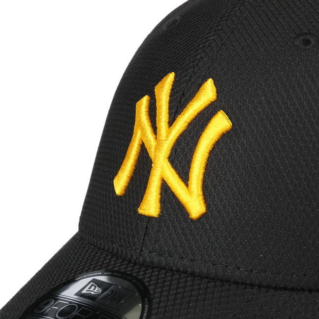 New Era 9FORTY NY Yankees Black Baseball Cap