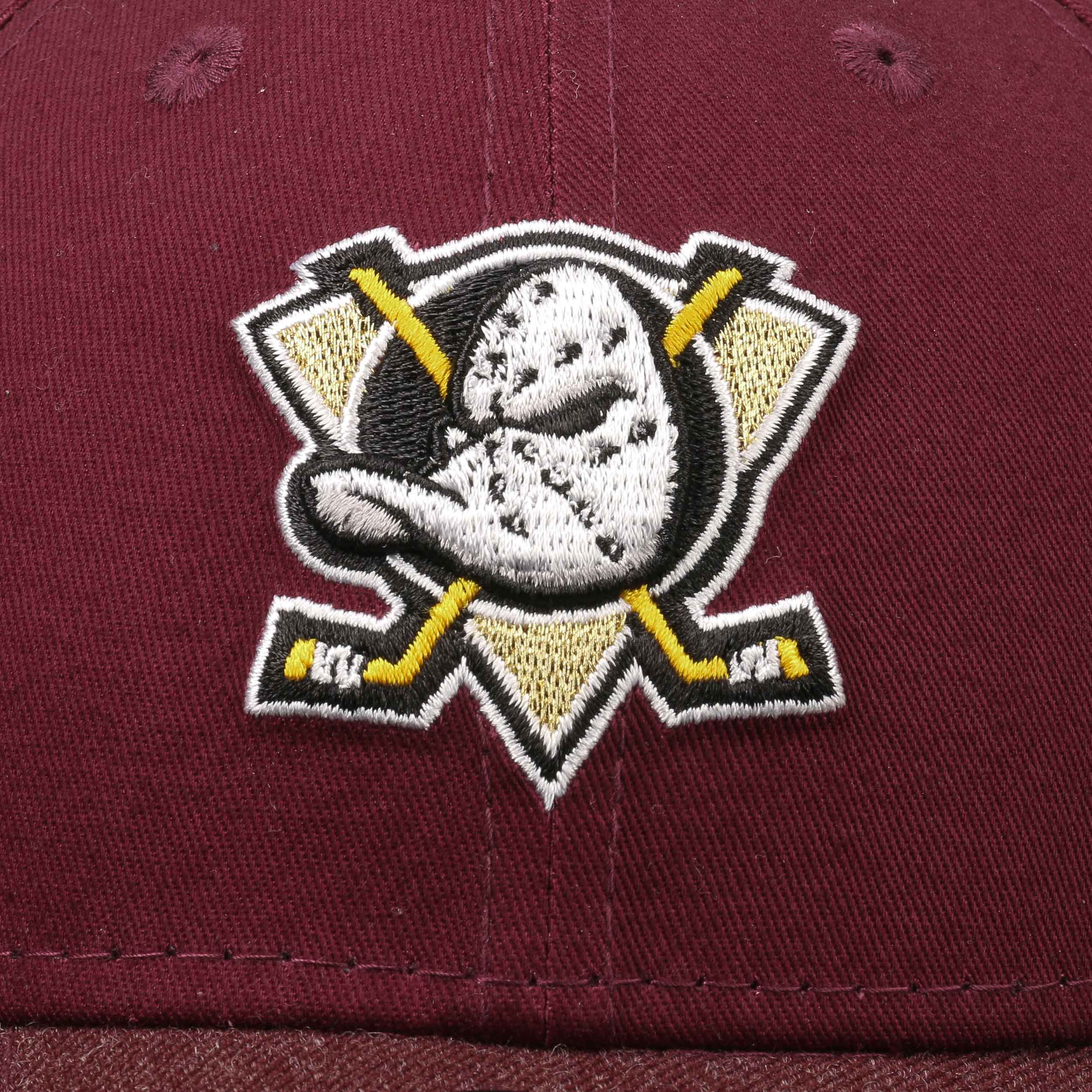 9Forty Mighty Ducks Cap by New Era 22,95