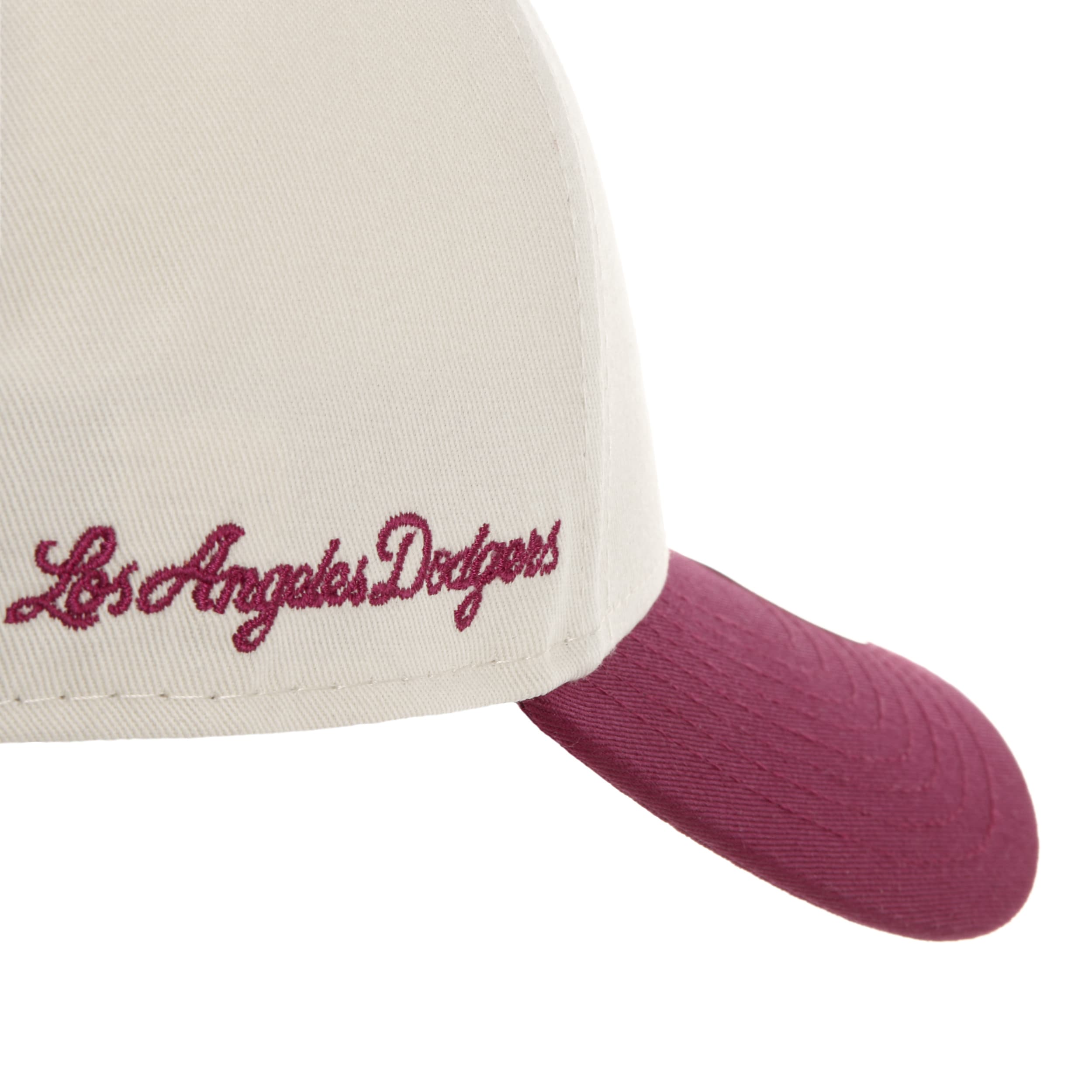 9Forty Side Script Dodgers Cap by New Era - 32,95