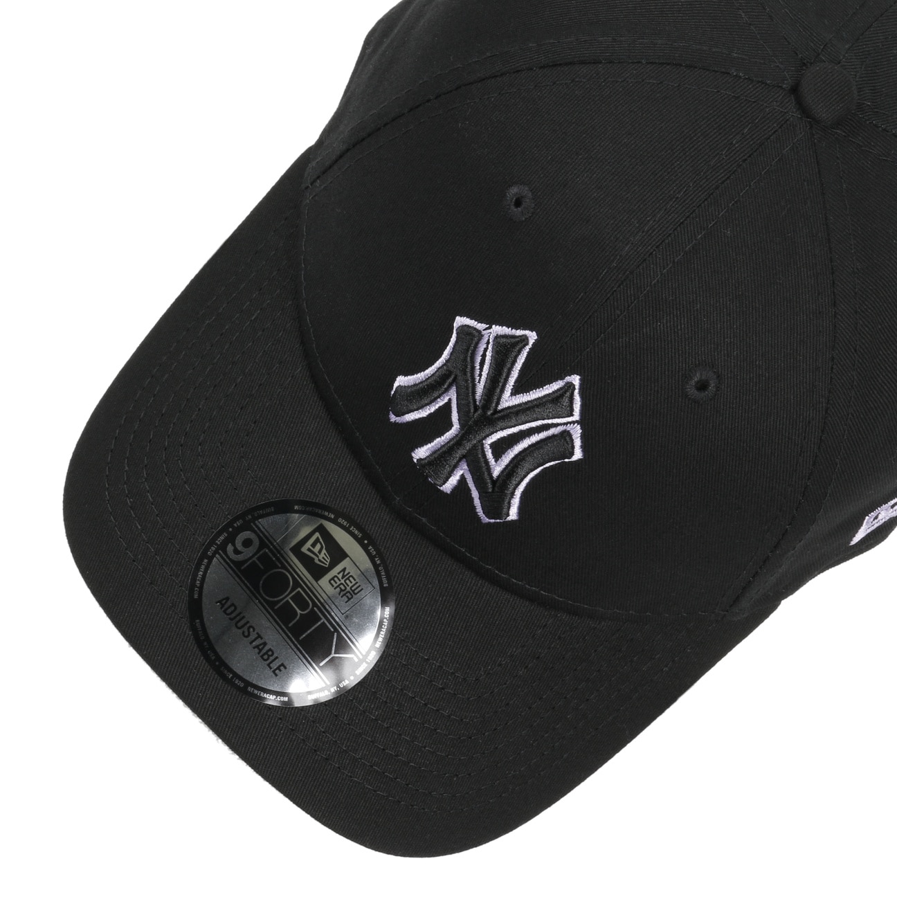 9Forty Team Outline - Yankees Era € New Cap 26,95 by