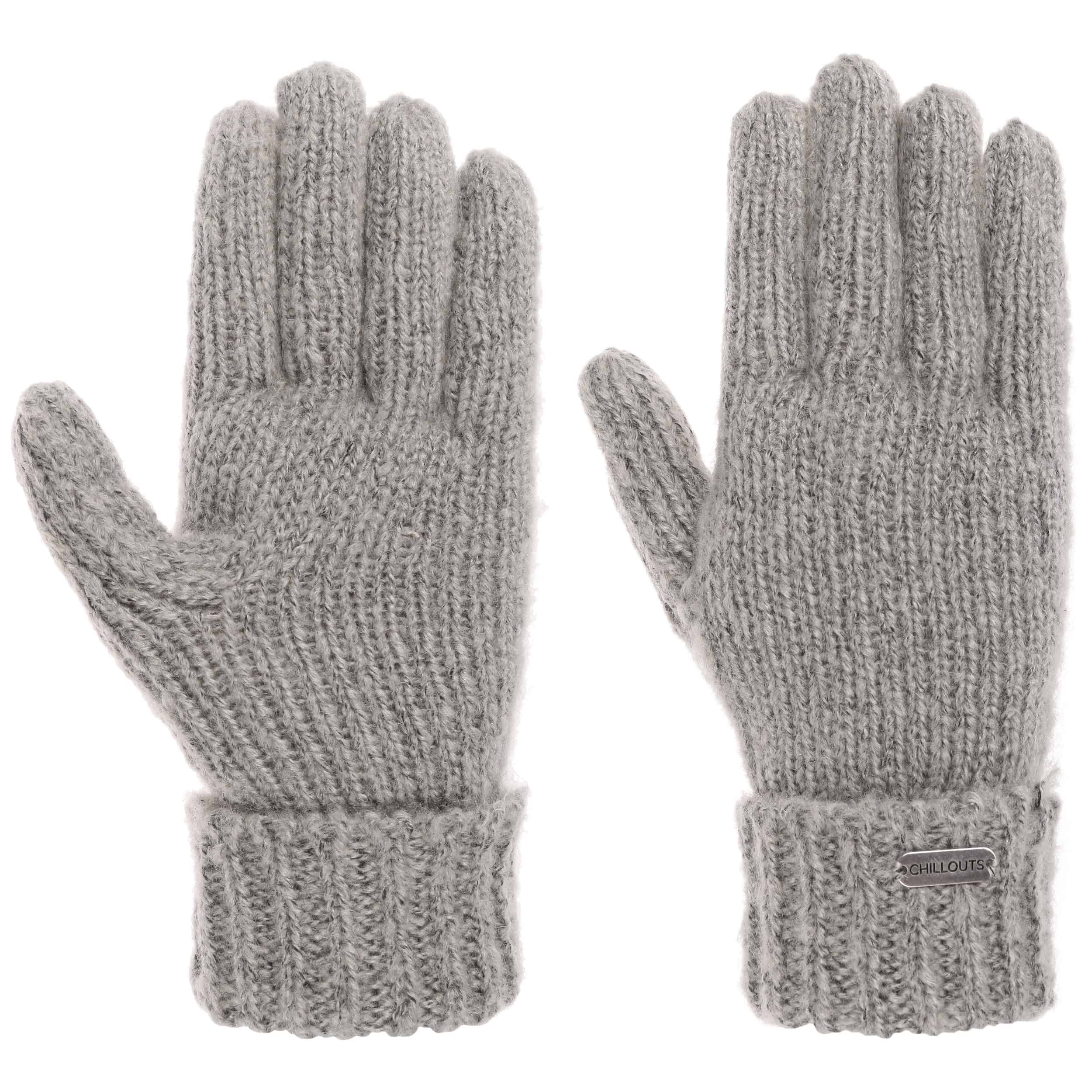 knit gloves