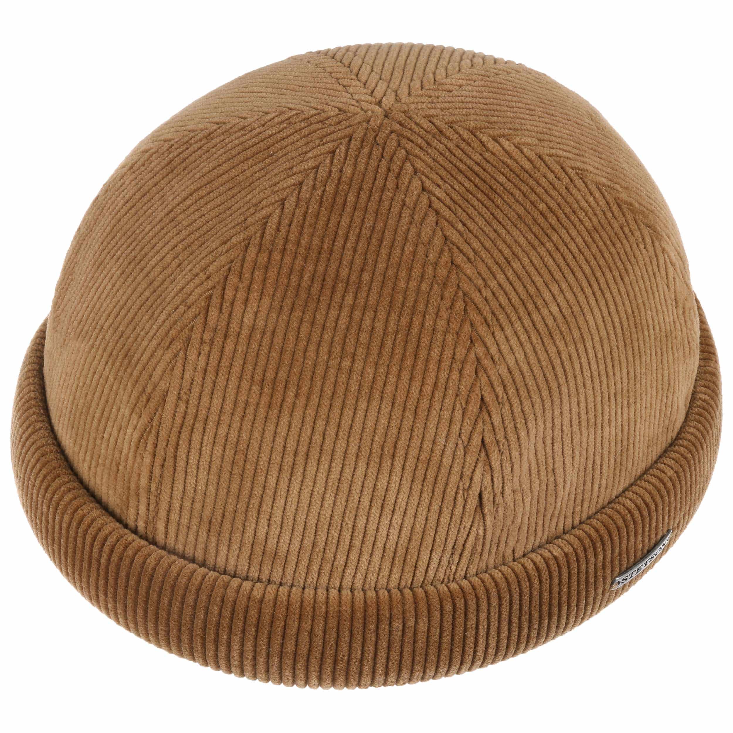 brown cap