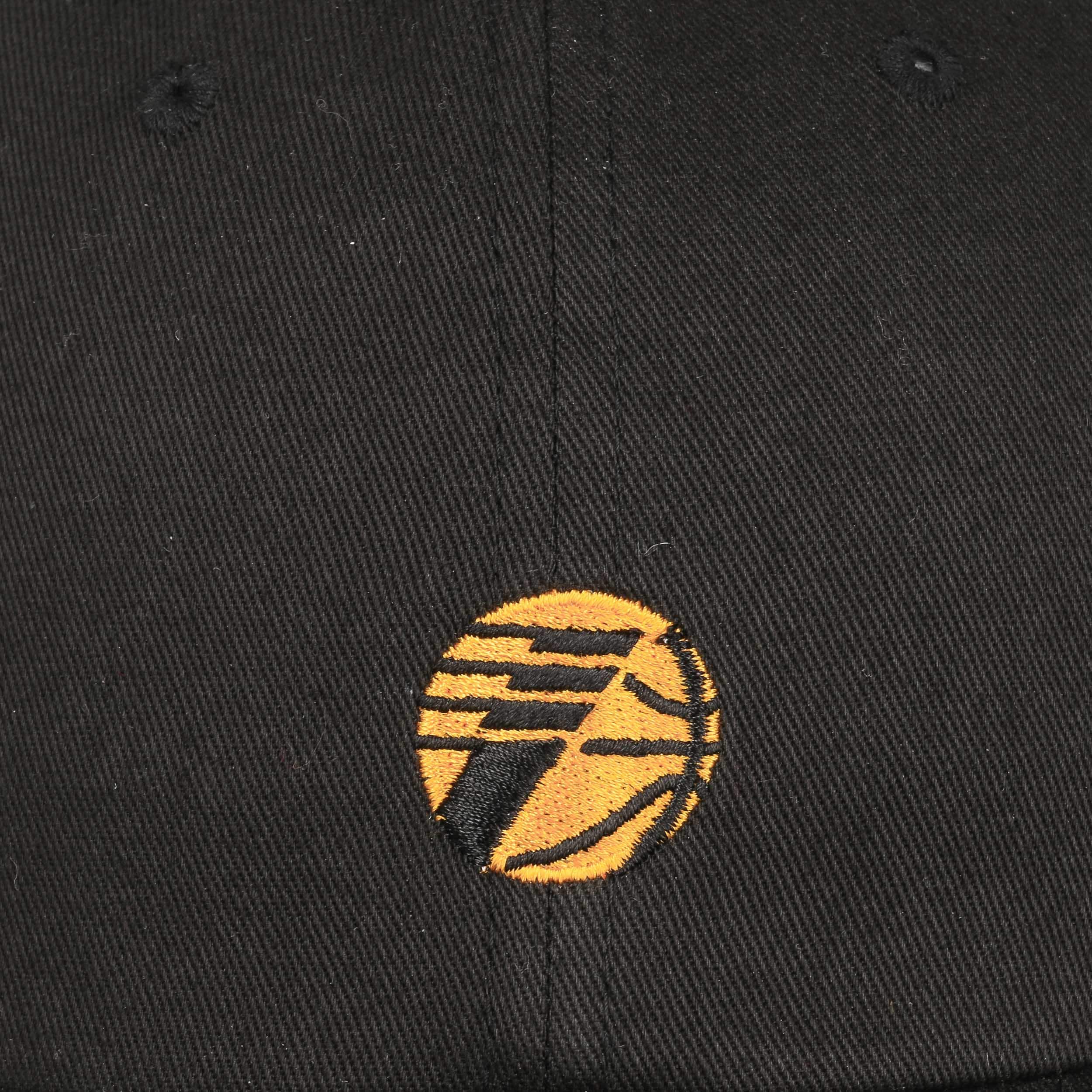 Black lakers dad hat deals