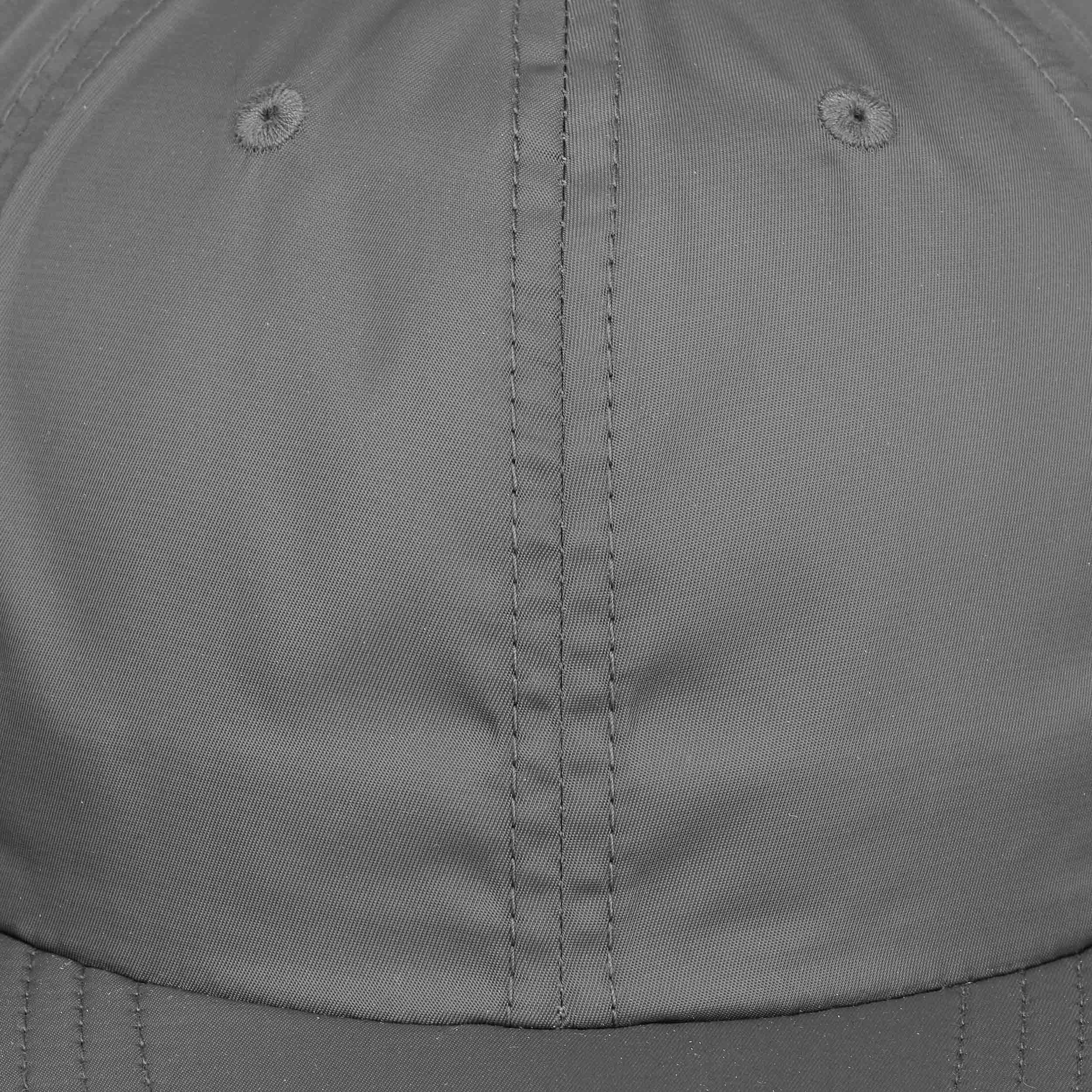 Foldable 6 Panel Strapback Cap by Reell 19,95