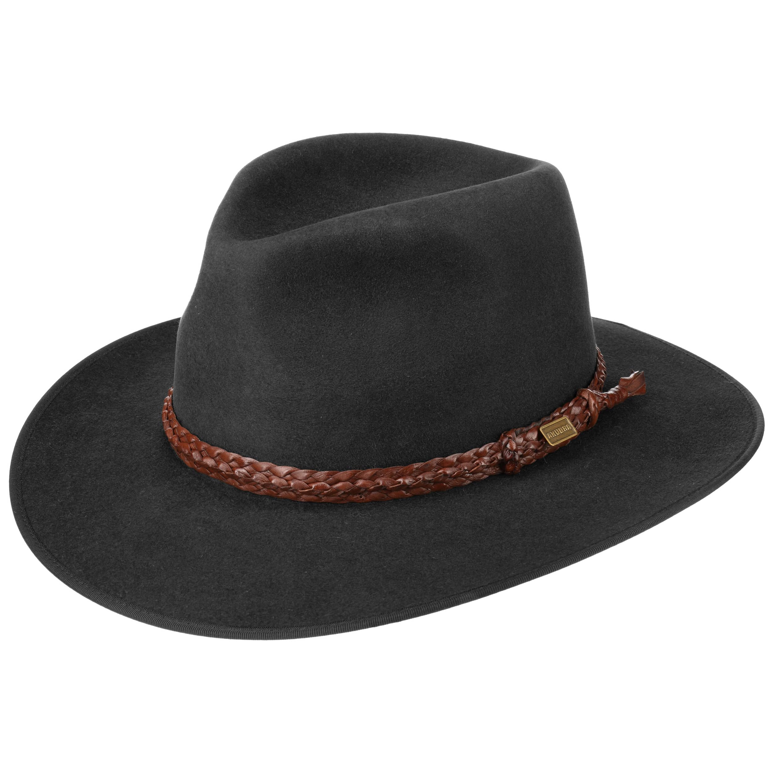 akubra traveller hat
