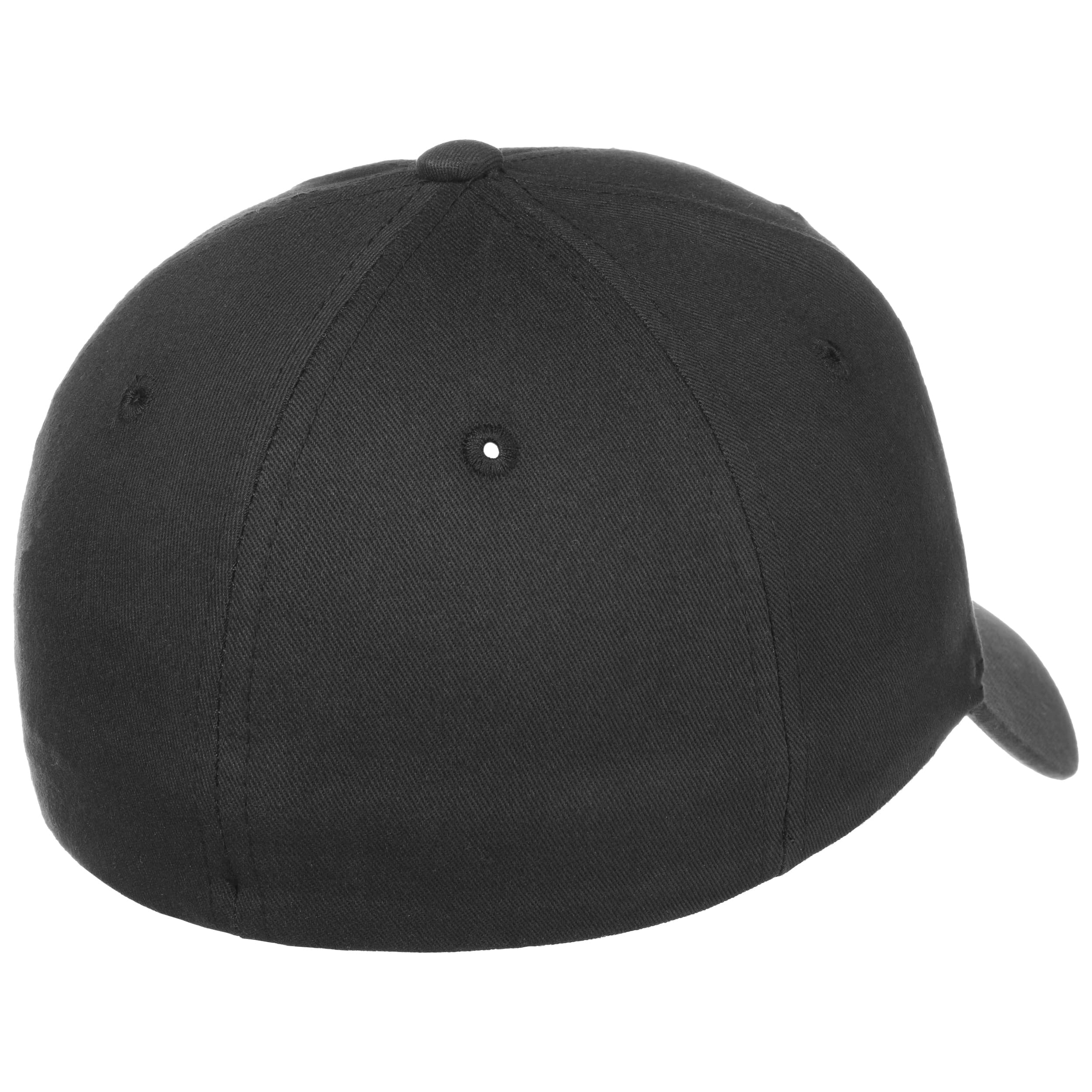 flexfit black cap