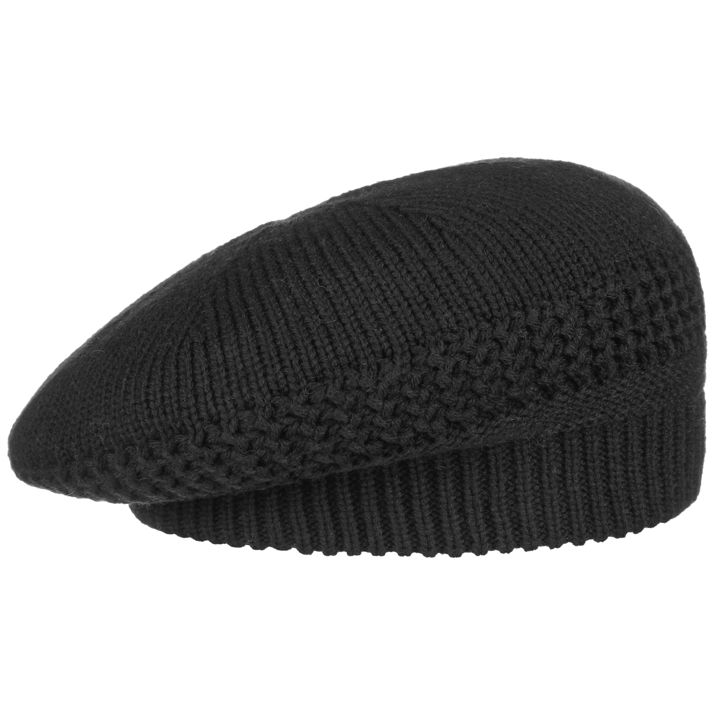 black knit beret