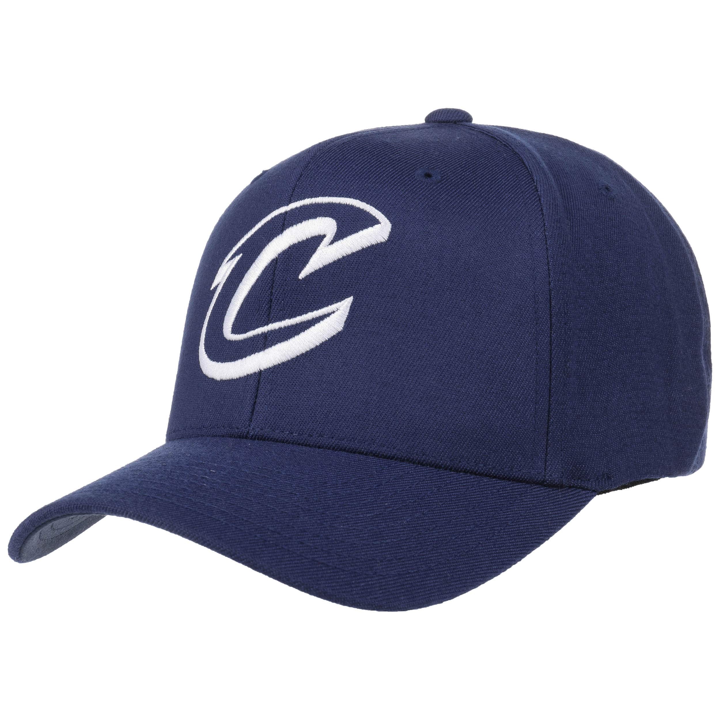 Navy 110 Cavs Cap by Mitchell & Ness 29,95