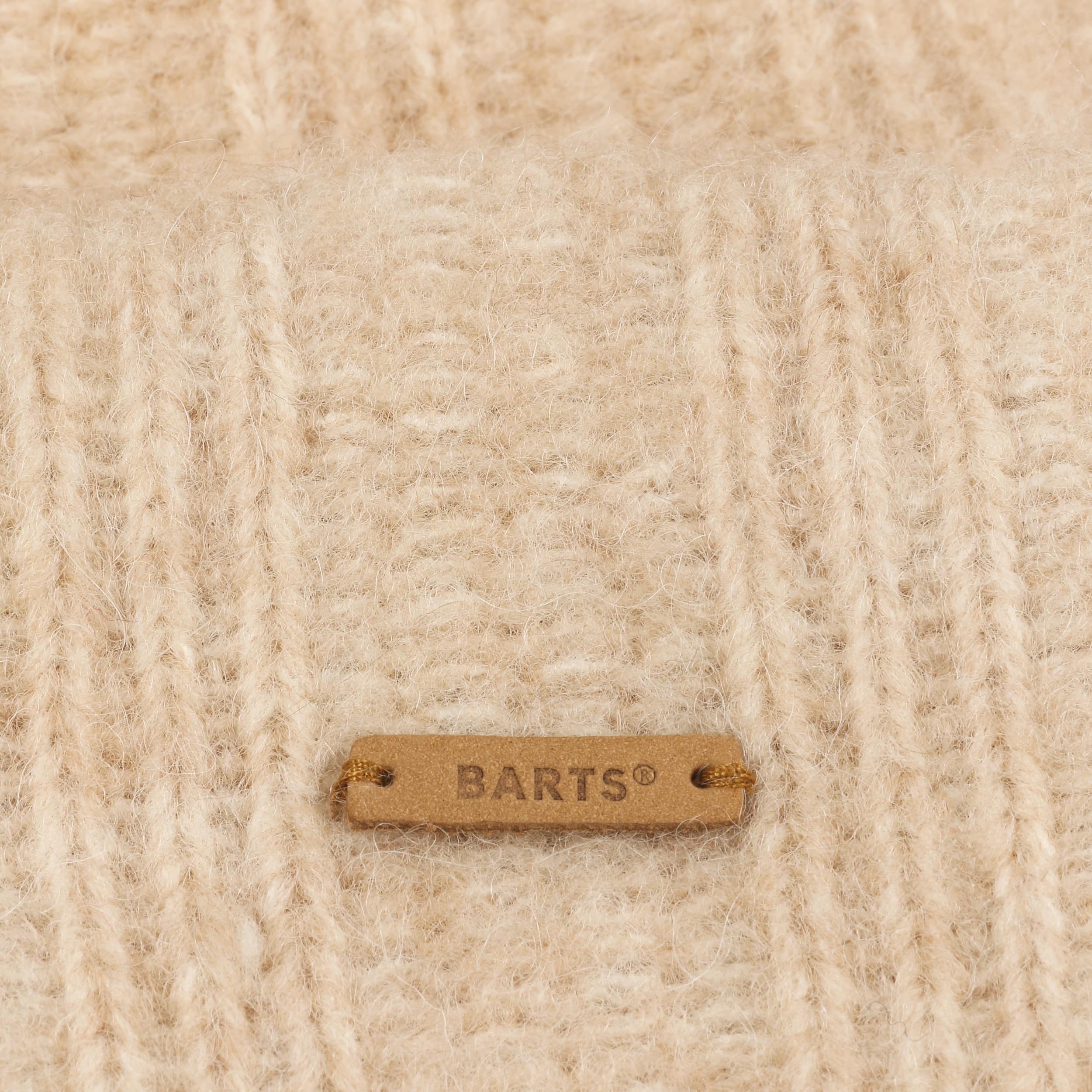 River Rush Alpaca Beanie by Barts - 339,00 kr