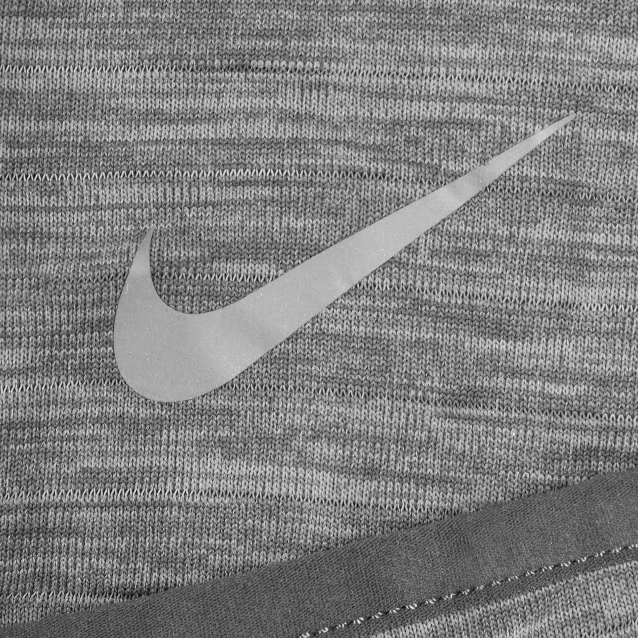 nike performance run therma sphere hood