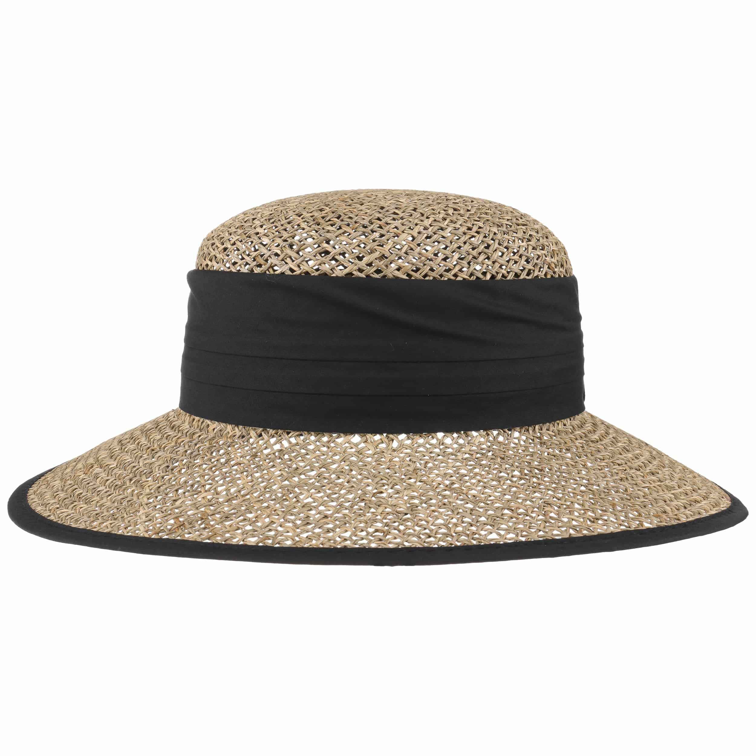 black beach hat