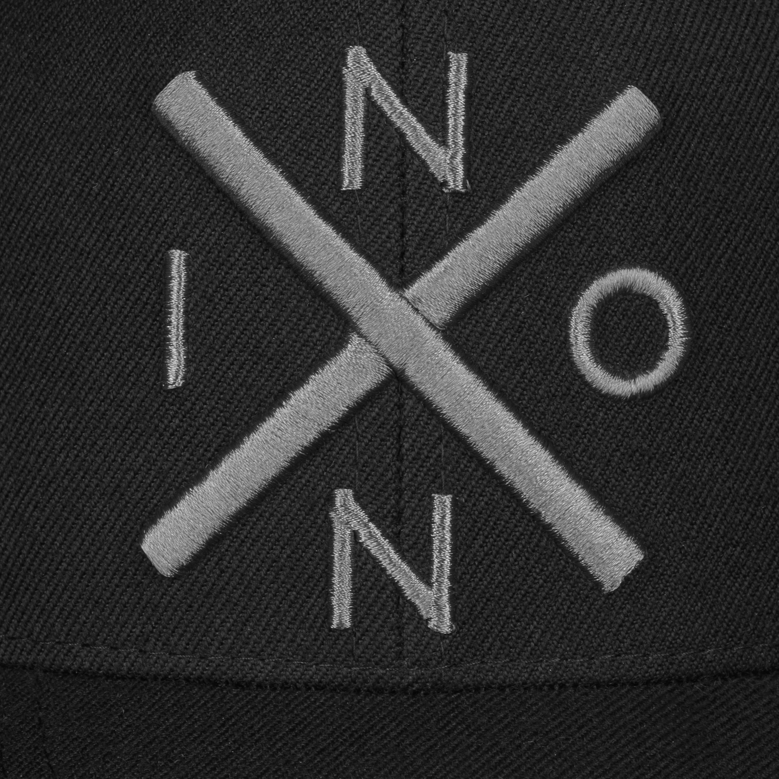 nixon logo
