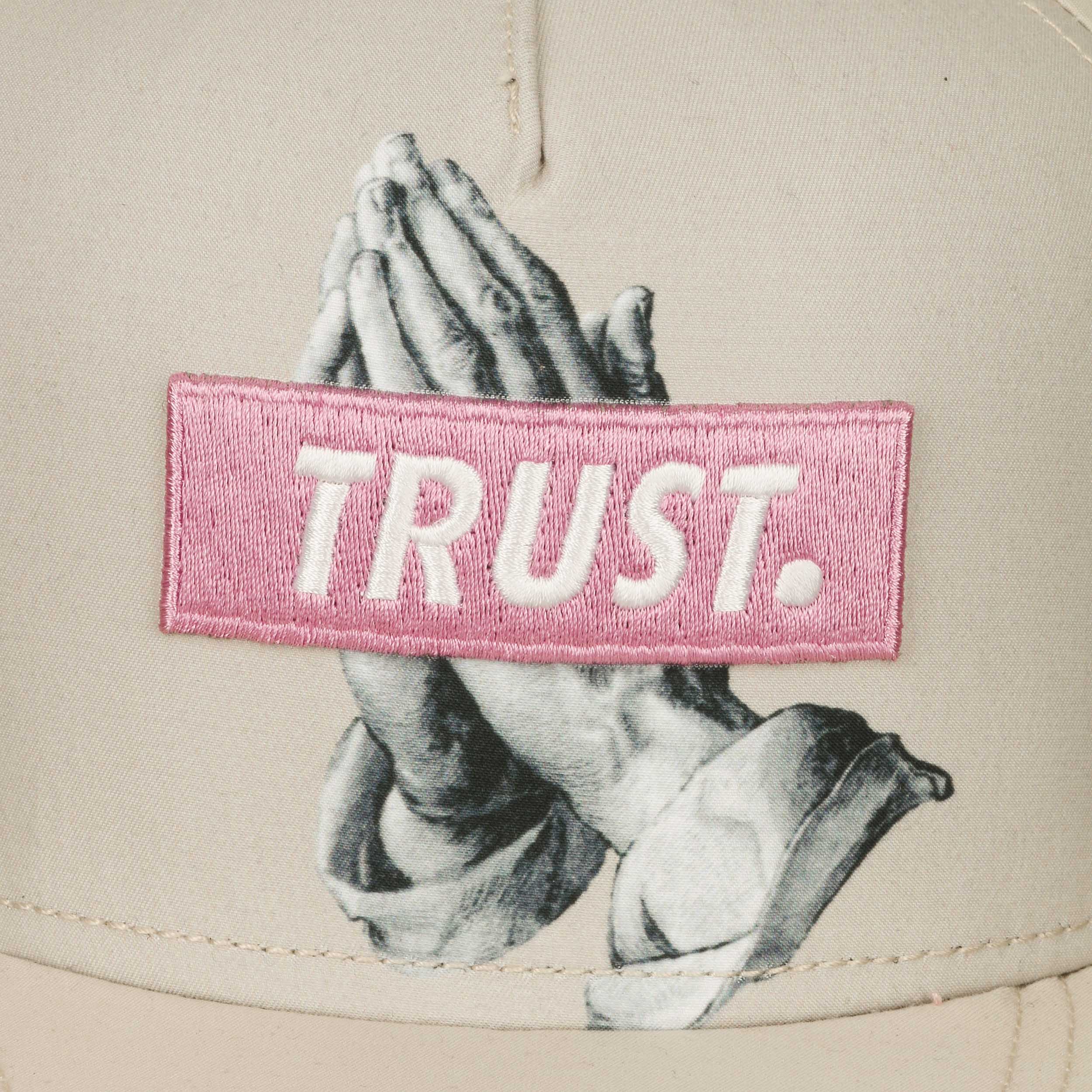 キャップ Trust ☆ CAYLER & SONS Trust Snapback Cap by Cayler & Sons - 32,95 €