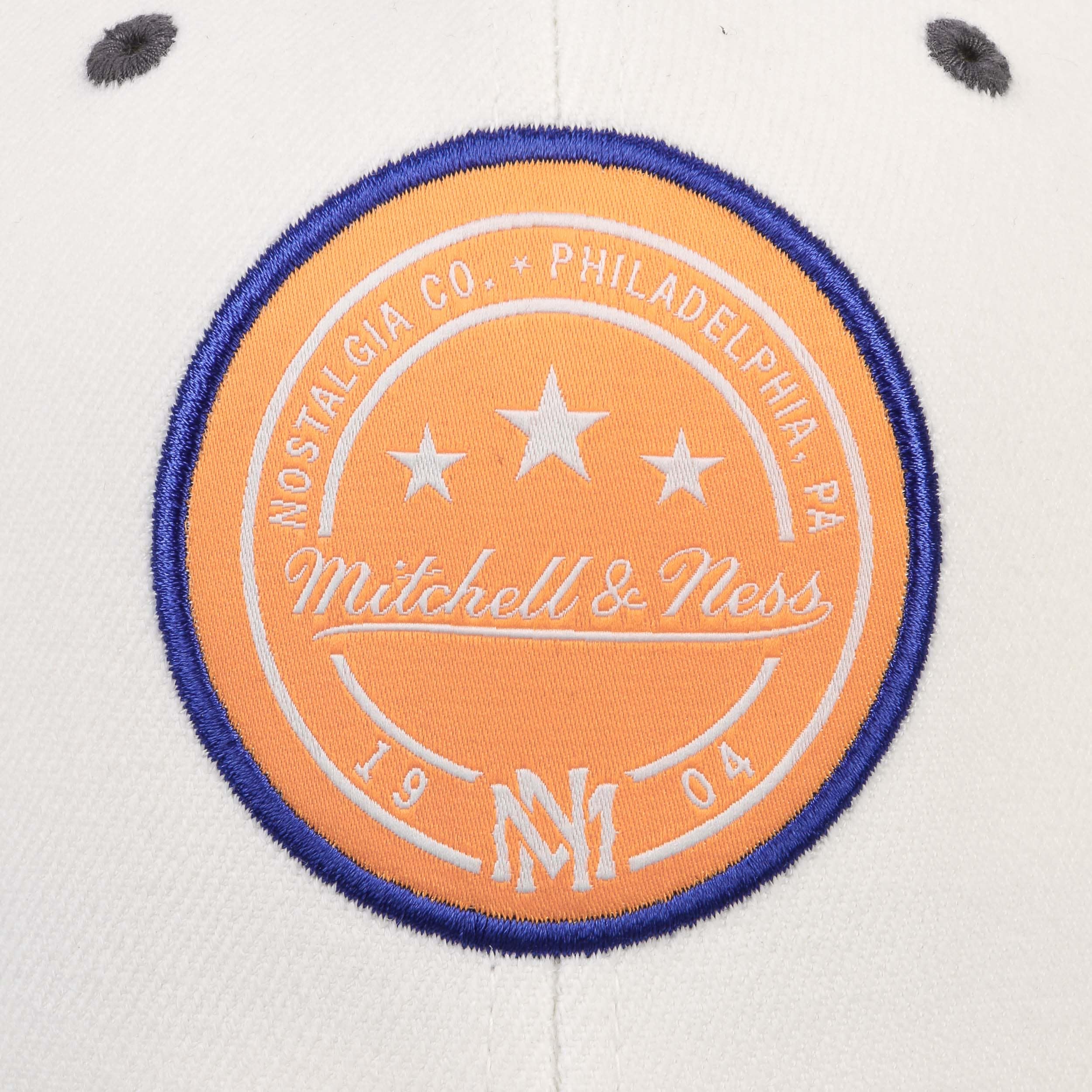 mitchell & ness logo