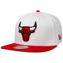 9Fifty White Crown Patches Bulls Cap by New Era weiß-rot